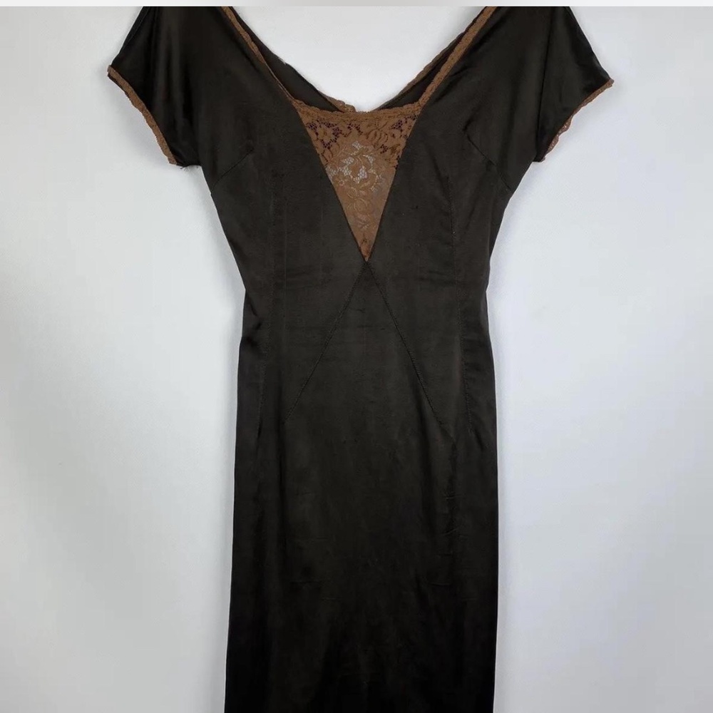 D&G silky brown shapewear